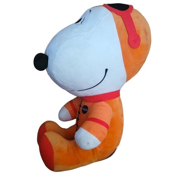 Peanuts Snoopy Space NASA Macys Thanksgiving Parade Stuffed 19in Plush Astronaut - Picture 4 of 8